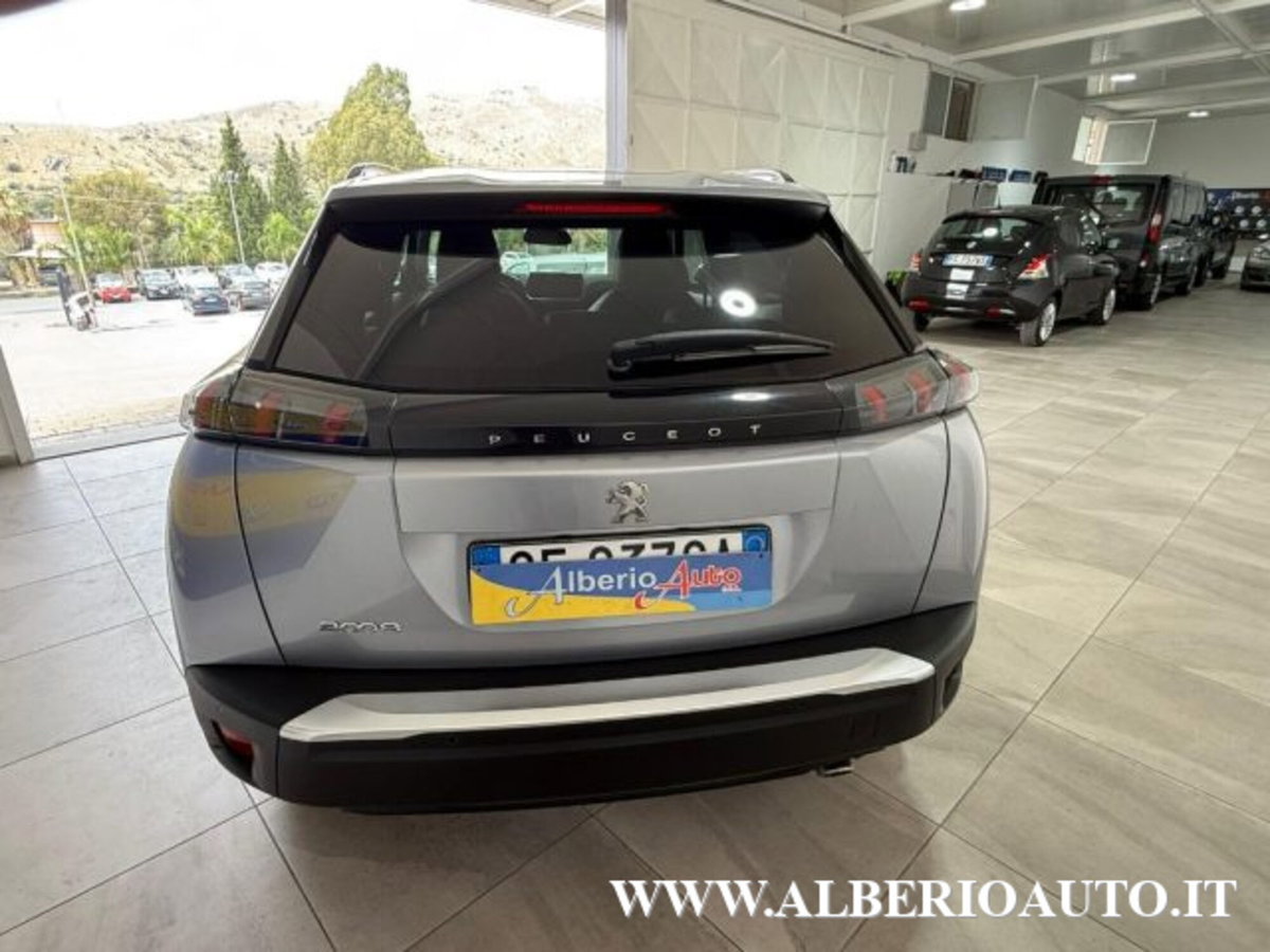 Peugeot 2008 BlueHDi 130 S&S EAT8 Allure Pack (5)