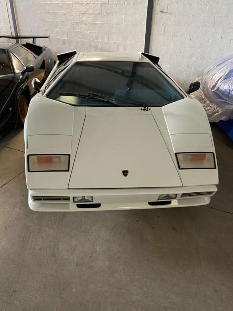 Lamborghini Countach 400 S