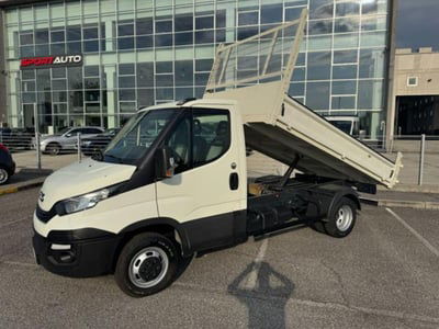 Iveco Daily Telaio 35C15 BTor 3.0 HPT HD PC-RG Cabinato usata