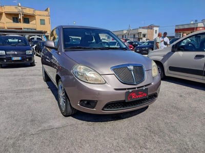 Lancia Ypsilon 1.2 E-Collection usata