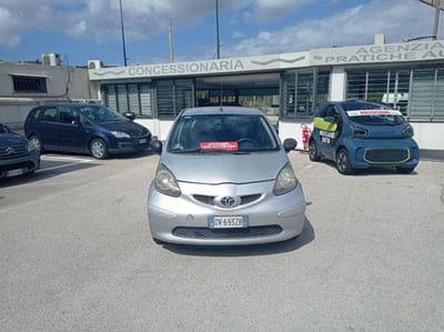 Toyota Aygo 1.0 12V VVT-i 5 porte usata