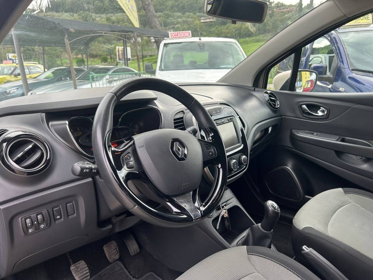 Renault Captur 1.5 dCi 8V 90 CV Start&Stop Wave (11)