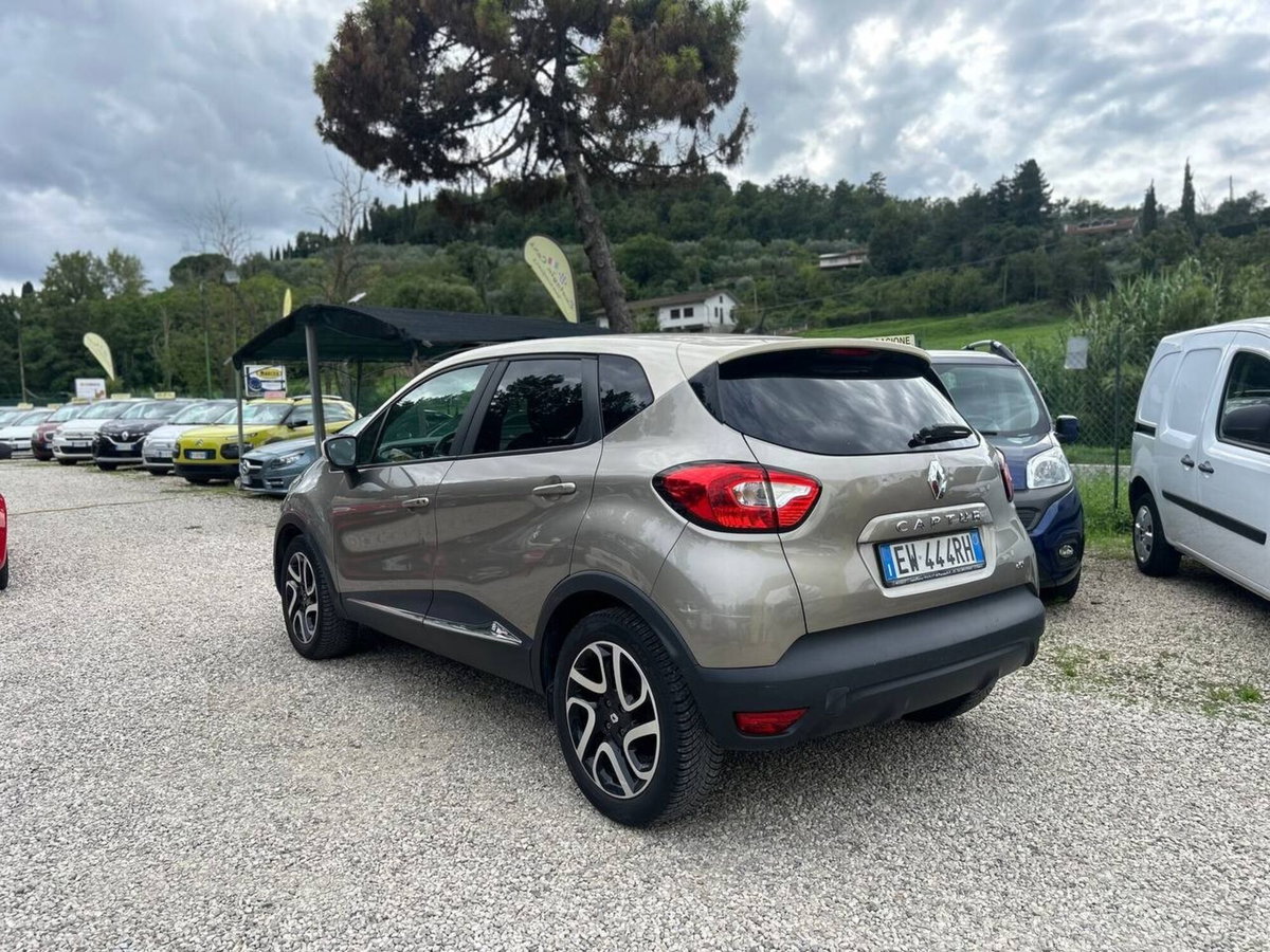Renault Captur 1.5 dCi 8V 90 CV Start&Stop Wave (4)