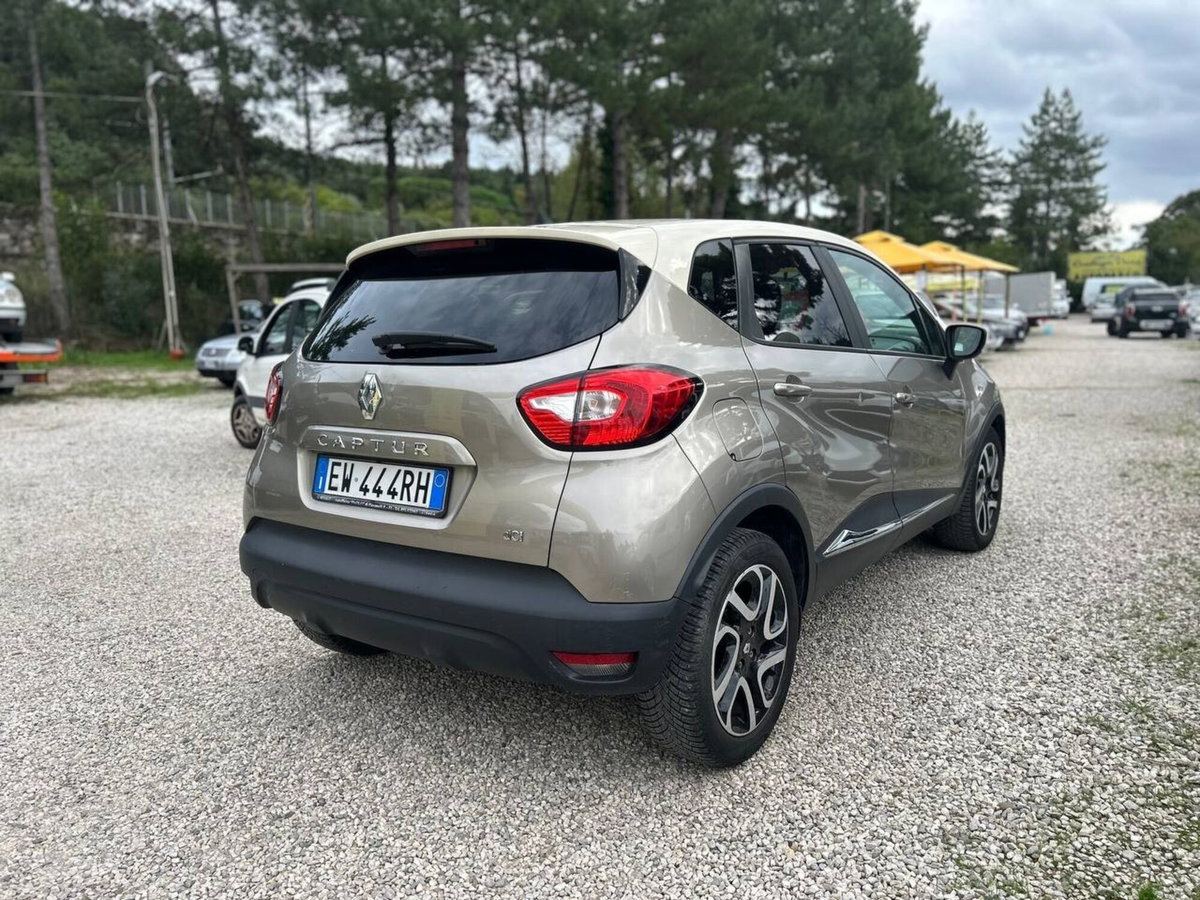 Renault Captur 1.5 dCi 8V 90 CV Start&Stop Wave (6)
