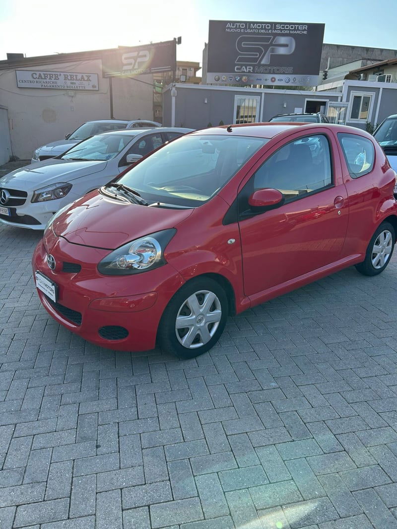 Toyota Aygo 1.0 12V VVT-i 3 porte Sol Connect Red Edition