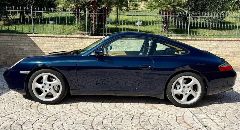Porsche 911 Coupé Carrera 4 cat