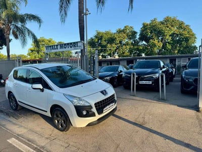 Peugeot 3008 1.6 HDi 110CV cambio robotizzato Premium usata