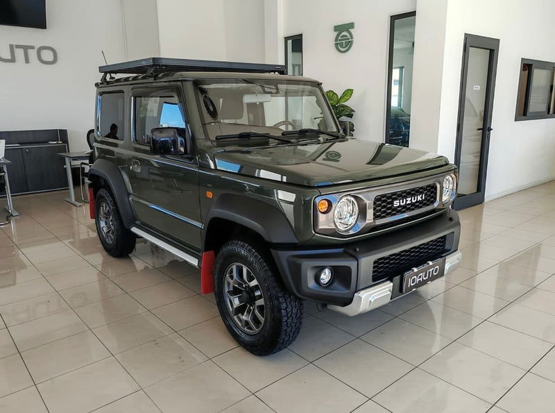 Suzuki Jimny 1.5 5MT Top
