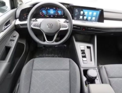 Volkswagen Golf 1.0 TSI EVO Life (5)