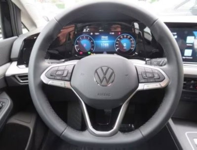Volkswagen Golf 1.0 TSI EVO Life (7)