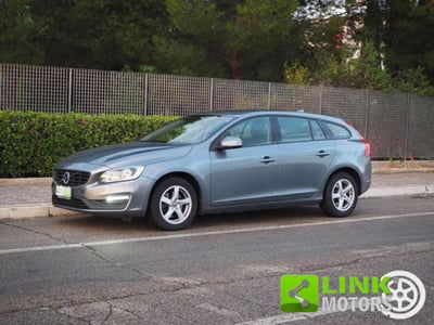 Volvo V60 D2 Geartronic Kinetic usata