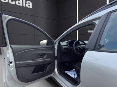 Dacia Jogger Jogger 1.0 TCe GPL 100 CV 5 posti Essential (12)
