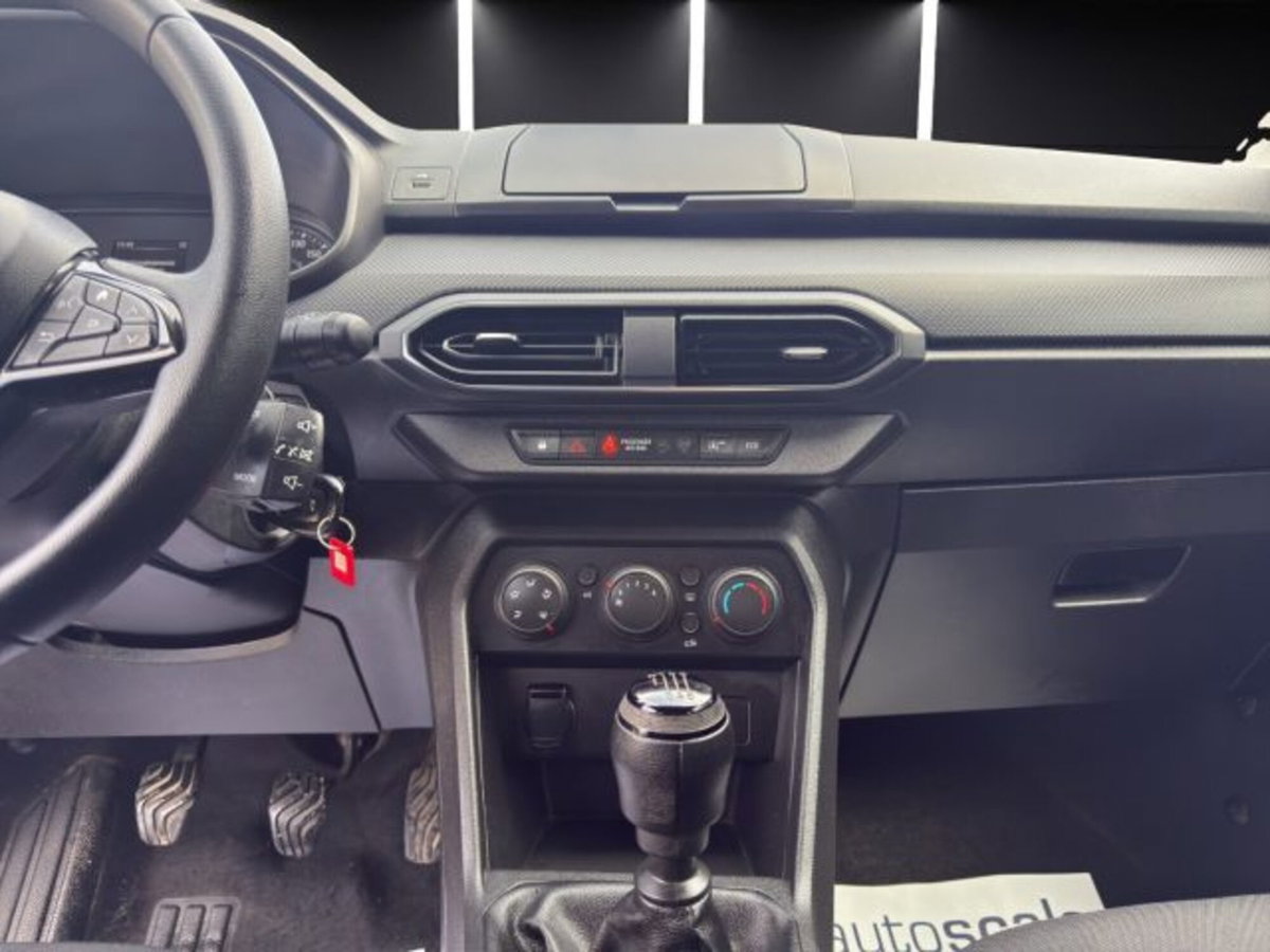 Dacia Jogger Jogger 1.0 TCe GPL 100 CV 5 posti Essential (15)
