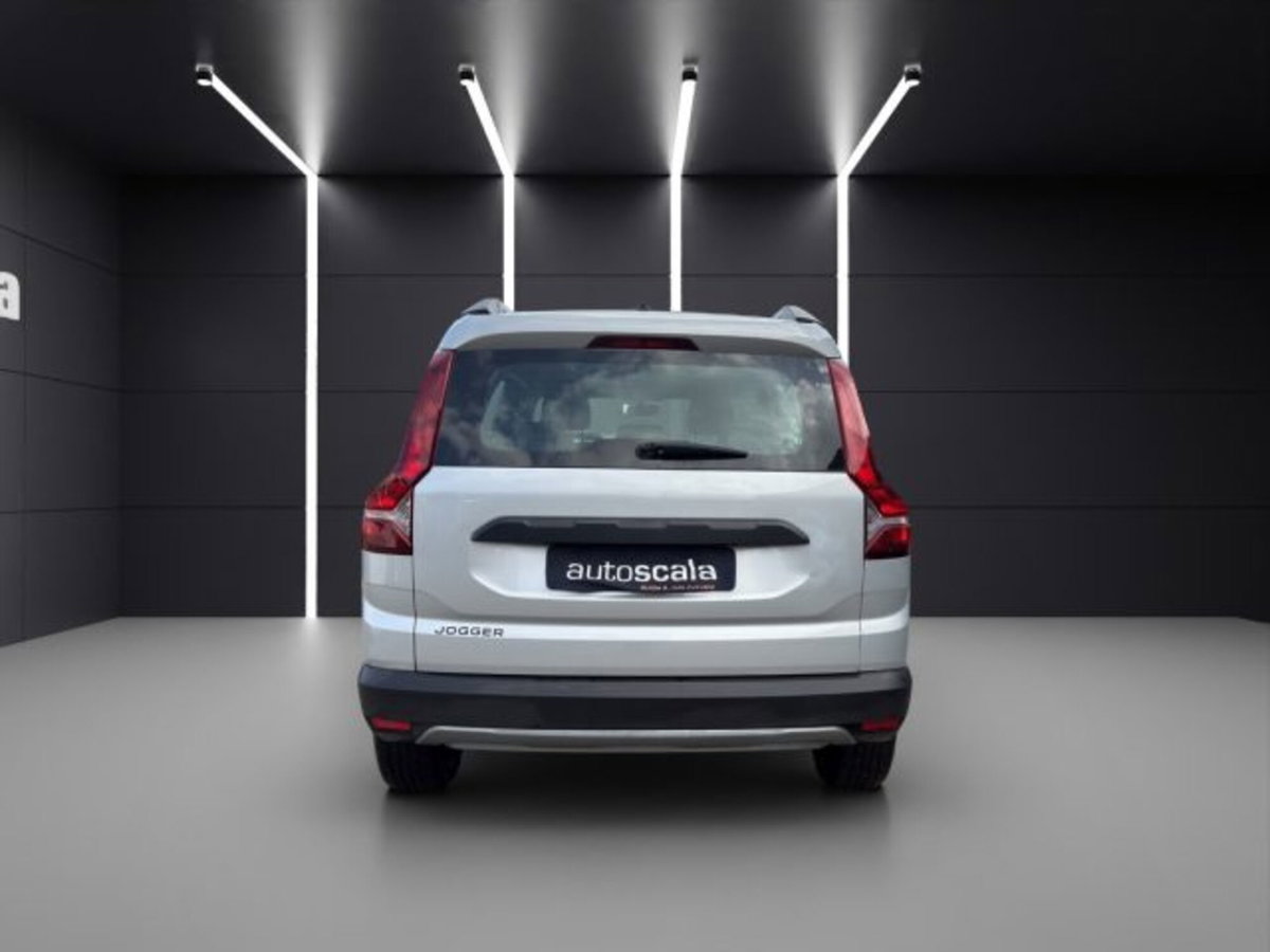 Dacia Jogger Jogger 1.0 TCe GPL 100 CV 5 posti Essential (4)