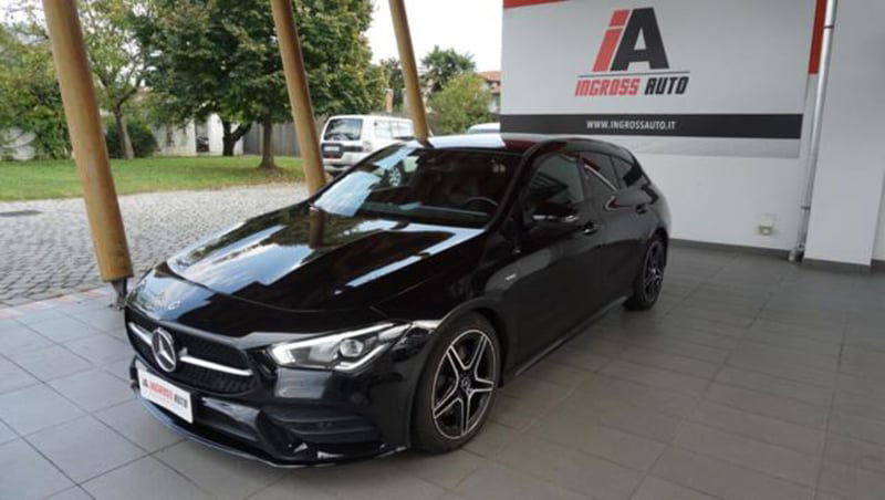 Mercedes-Benz CLA Shooting Brake 200 d AMG Line Premium Plus auto