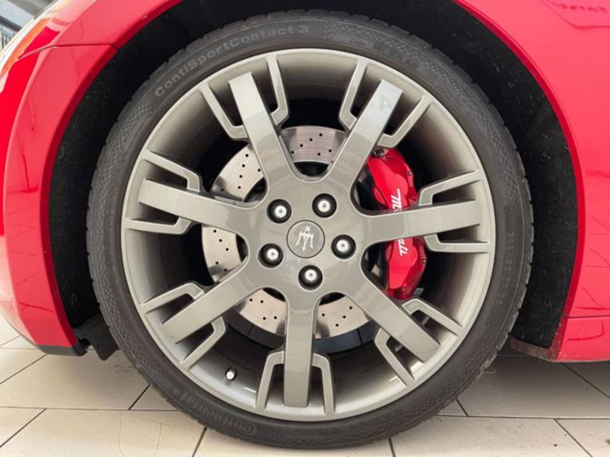 Maserati Granturismo GranTurismo 4.7 V8 S (11)