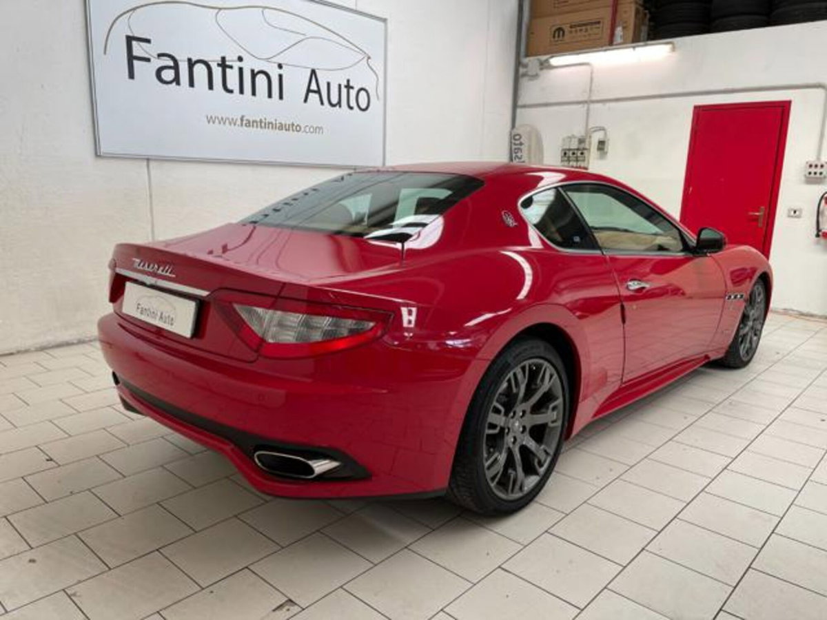 Maserati Granturismo GranTurismo 4.7 V8 S (4)