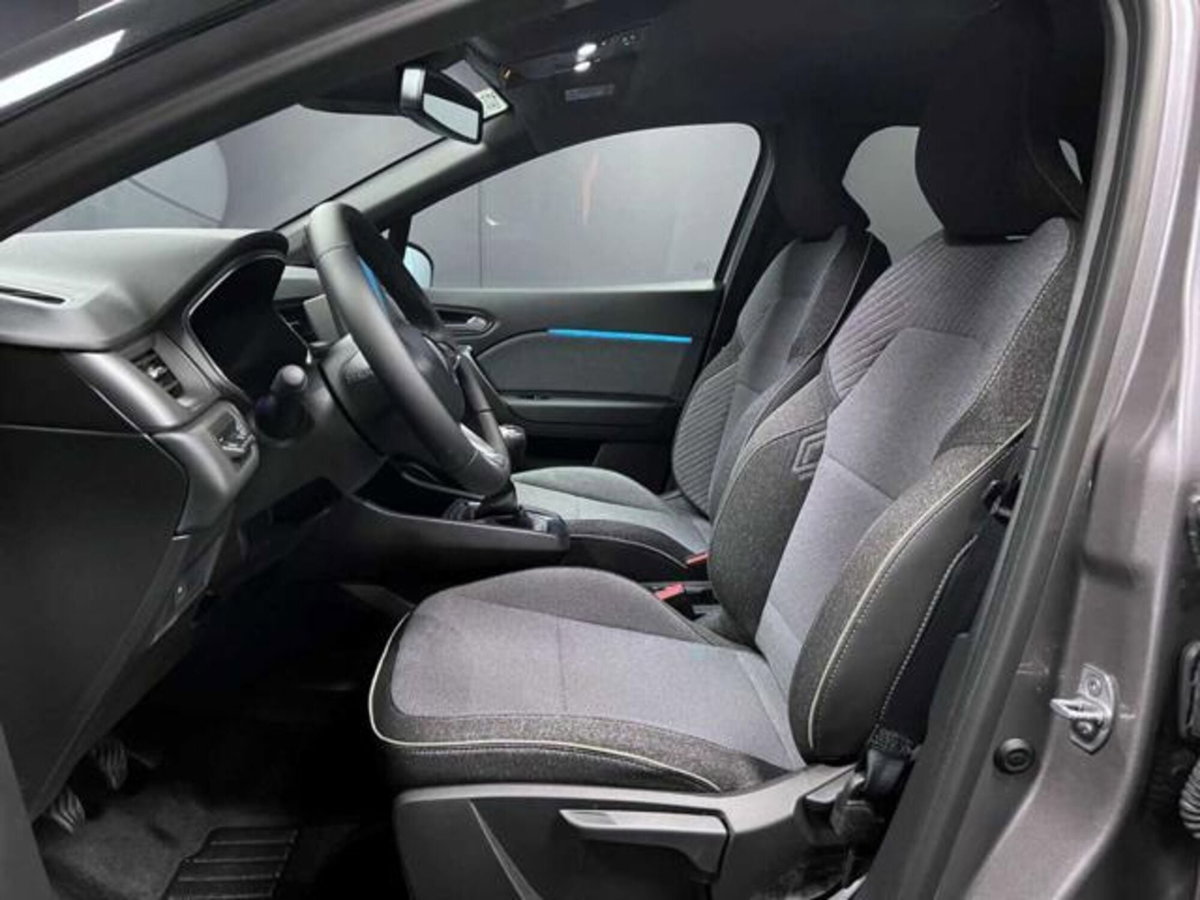 Renault Captur 1.0 eco-g Techno 100cv (8)