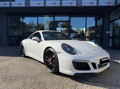 Porsche 911 Coupé 3.0 Carrera 4 GTS usata