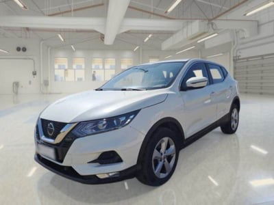 Nissan Qashqai 1.3 DIG-T 140 CV Business usata