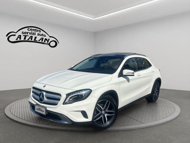 Mercedes-Benz GLA SUV 200 d Premium