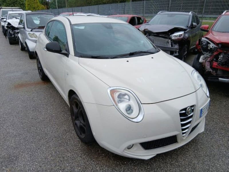 Alfa Romeo MiTo 1.3 JTDm-2 95 CV S&S BlackLine Collection SS