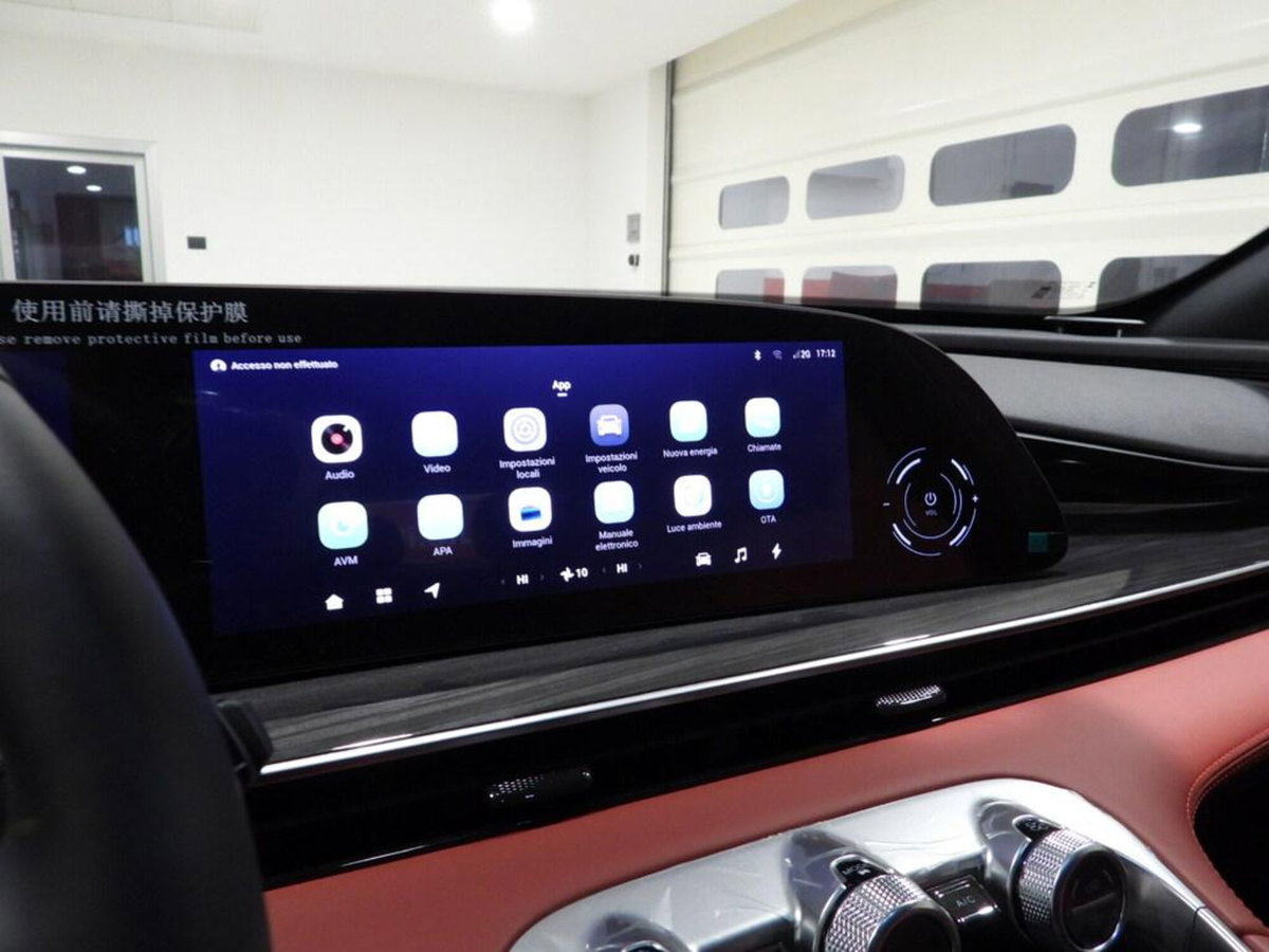 Omoda Omoda 9 SHS-P 1.5 tgdi phev Premium i-awd (10)