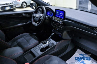 Ford Kuga 1.5 EcoBlue 120 CV 2WD ST-Line (18)