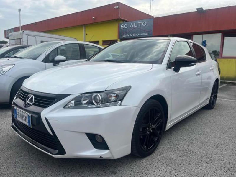 Lexus CT Hybrid Black Style
