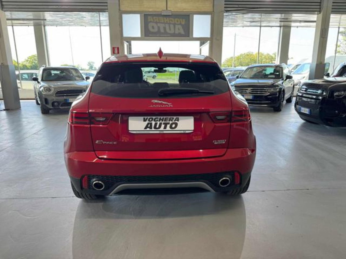 Jaguar E-Pace 2.0D 180 CV AWD aut. R-Dynamic HSE (4)