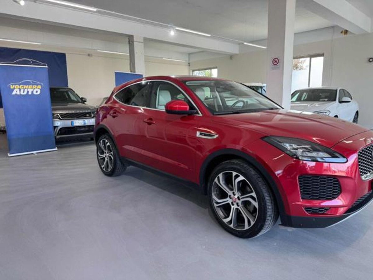 Jaguar E-Pace 2.0D 180 CV AWD aut. R-Dynamic HSE (6)