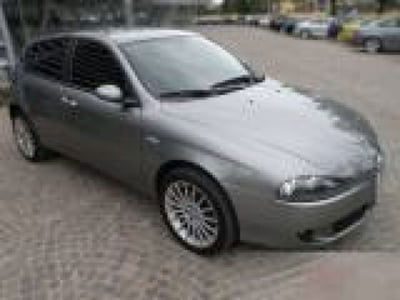 Alfa Romeo 147 1.9 JTD (120) 3 porte Distinctive usata