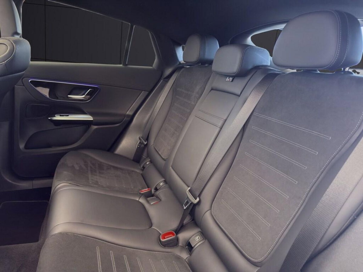 Mercedes-Benz GLC SUV 220 d AMG Line Advanced Plus 4matic auto (12)