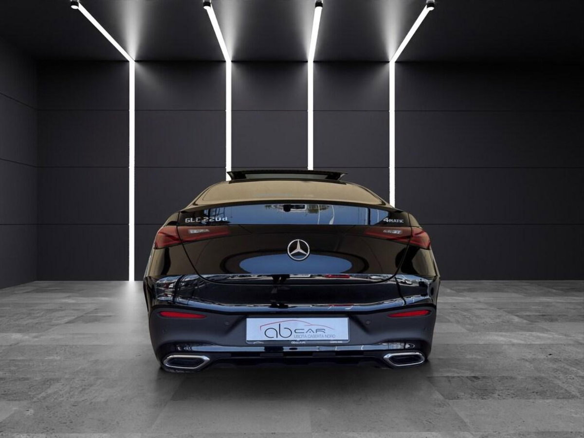 Mercedes-Benz GLC SUV 220 d AMG Line Advanced Plus 4matic auto (5)
