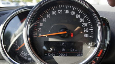 MINI Mini Clubman 2.0 Cooper D Yours Clubman (15)