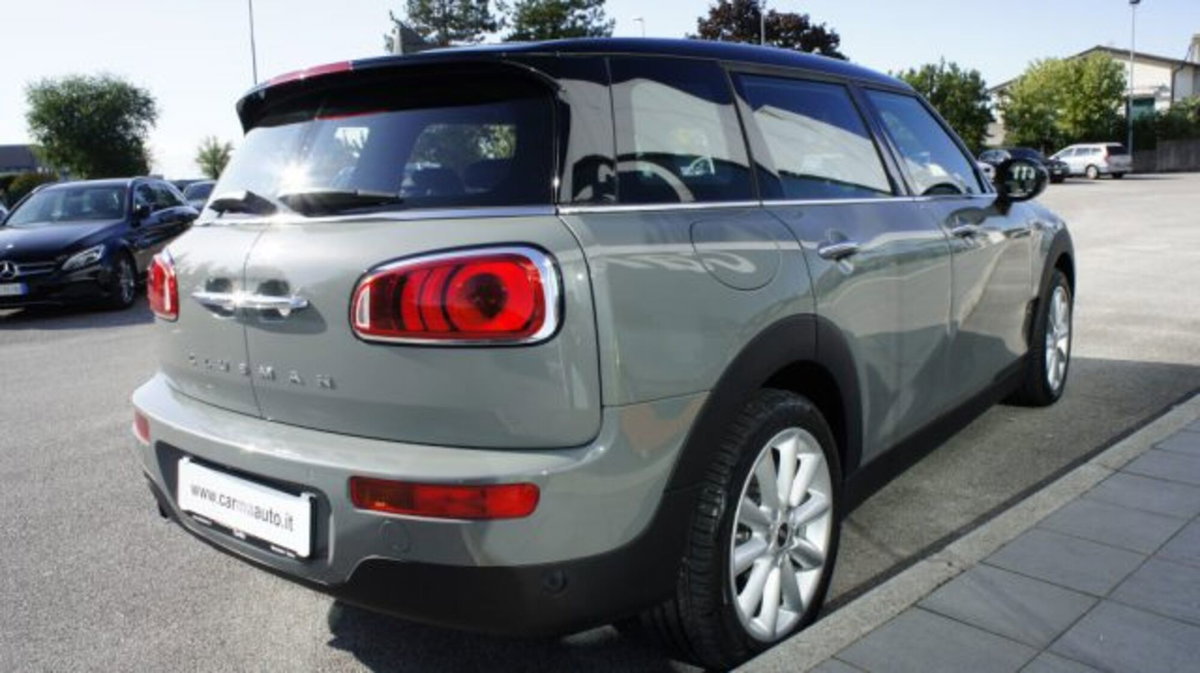 MINI Mini Clubman 2.0 Cooper D Yours Clubman (7)
