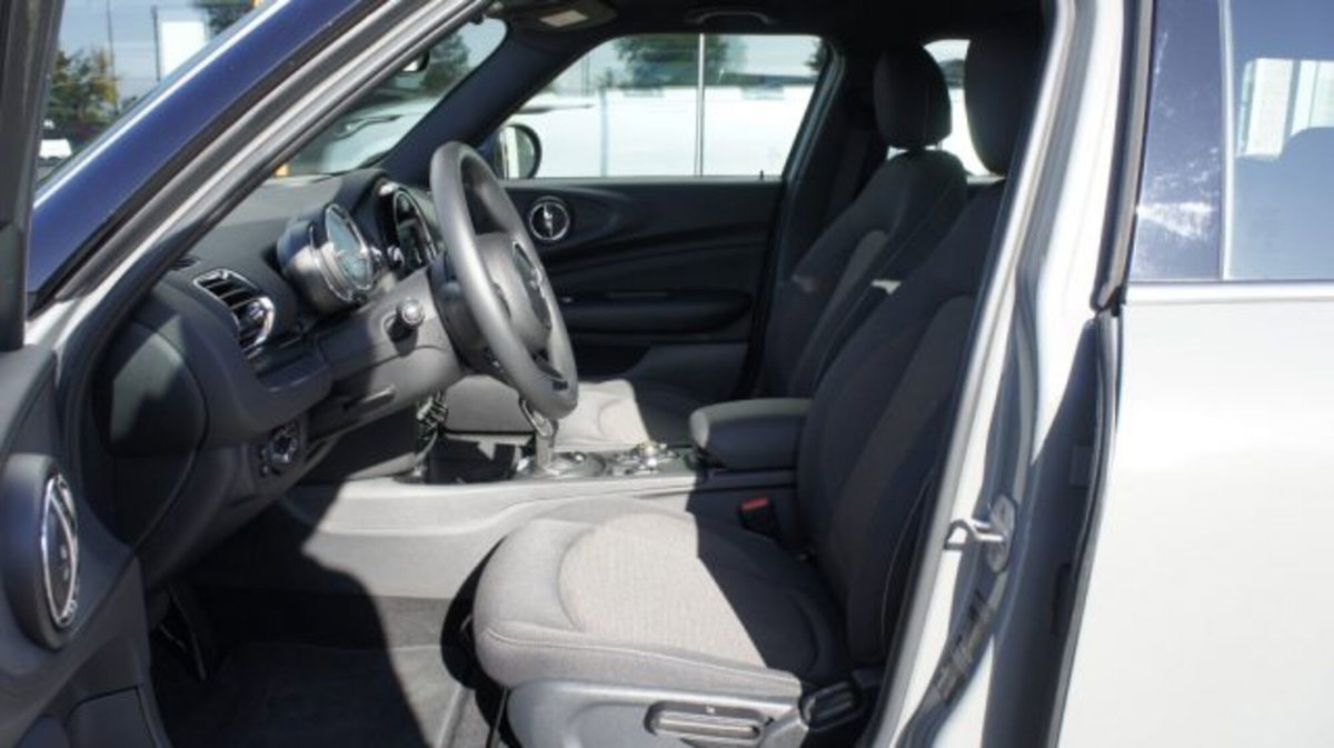 MINI Mini Clubman 2.0 Cooper D Yours Clubman (9)