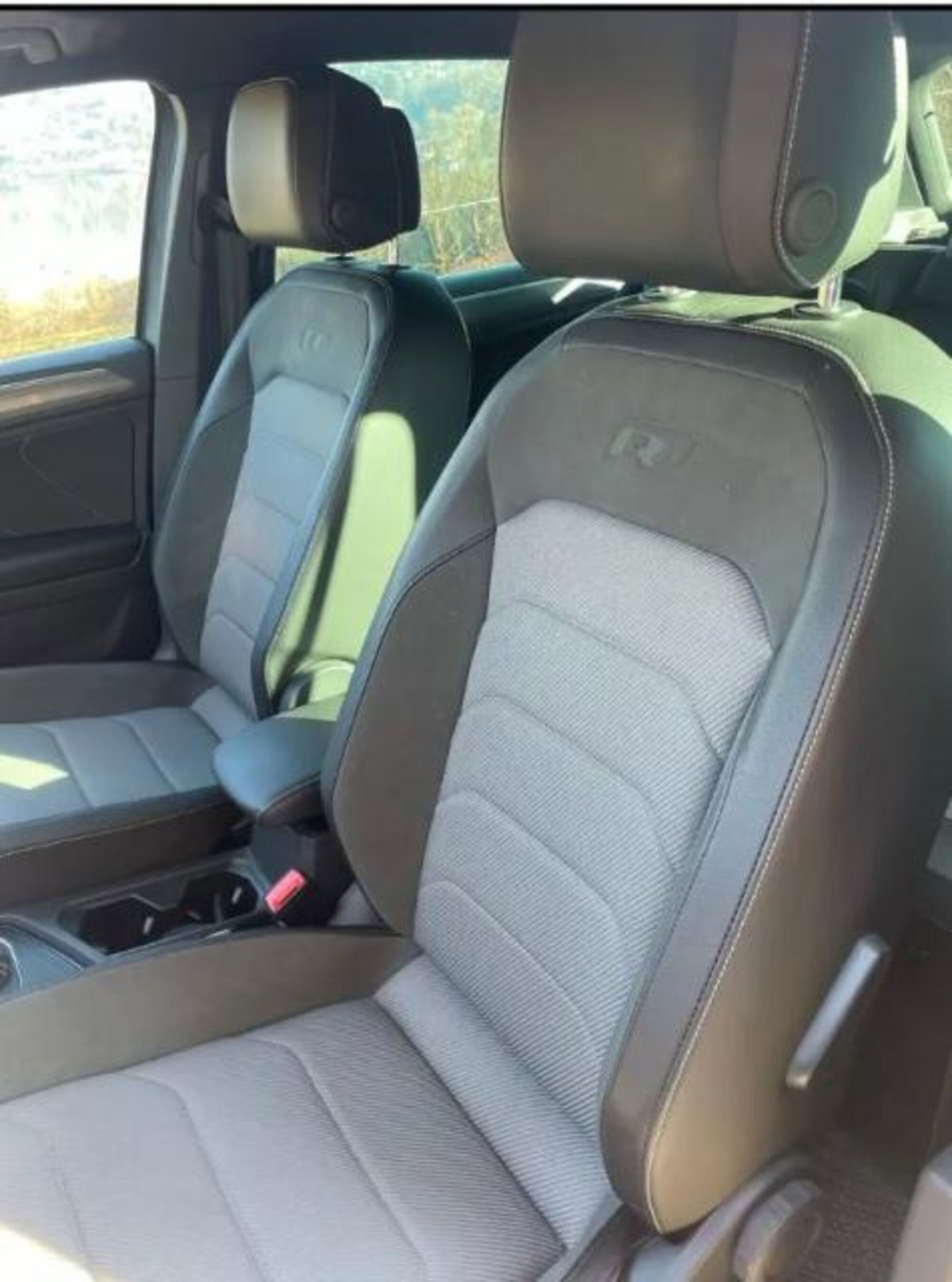 Volkswagen Tiguan 1.5 TSI 150 CV DSG ACT R-Line (4)