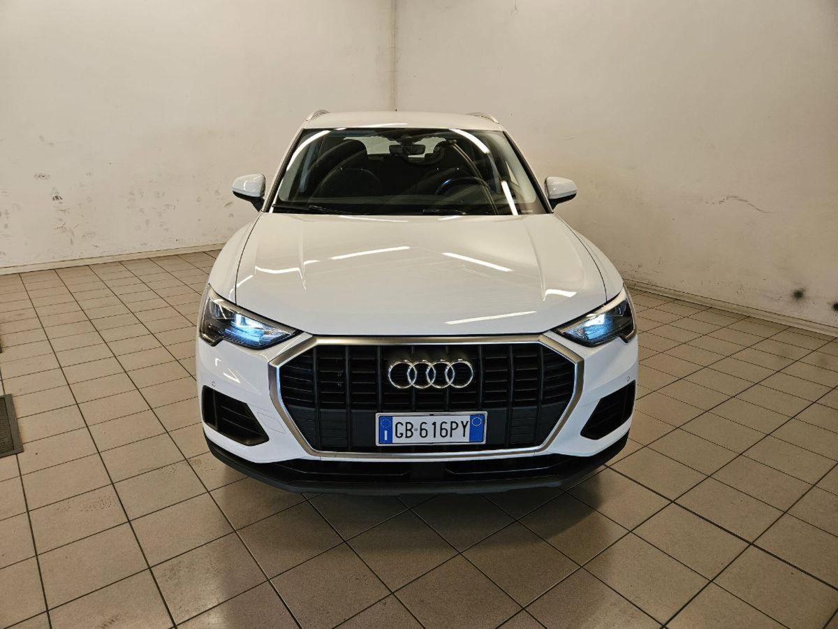 Audi Q3 35 TFSI S tronic Business (3)