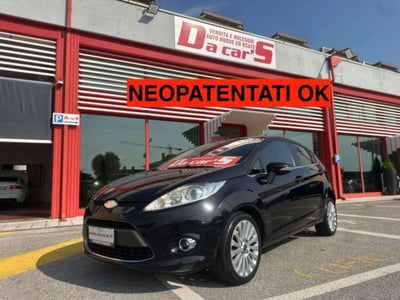 Ford Fiesta 1.4 TDCi 5p. Ambiente usata