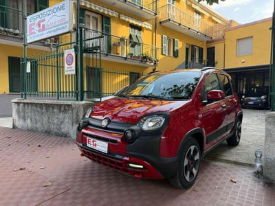Fiat Panda Cross 1.0 firefly hybrid Cross s&s 70cv 5p.ti usata