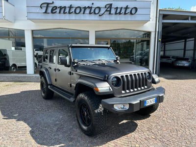 Jeep Wrangler Unlimited 2.2 Mjt II Sahara usata