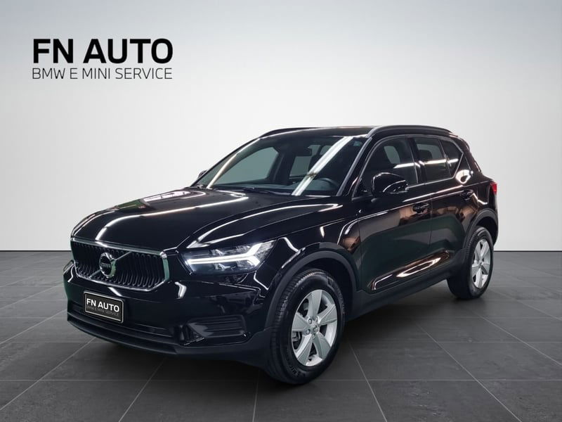 Volvo XC40 T2 Momentum Core