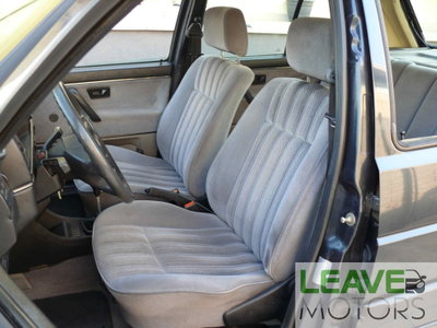 Volkswagen Golf 1600 5 porte GL (12)