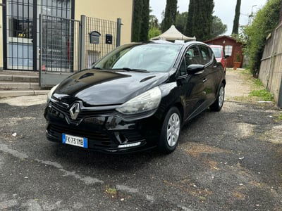 Renault Clio 1.2 75CV 5 porte Zen usata