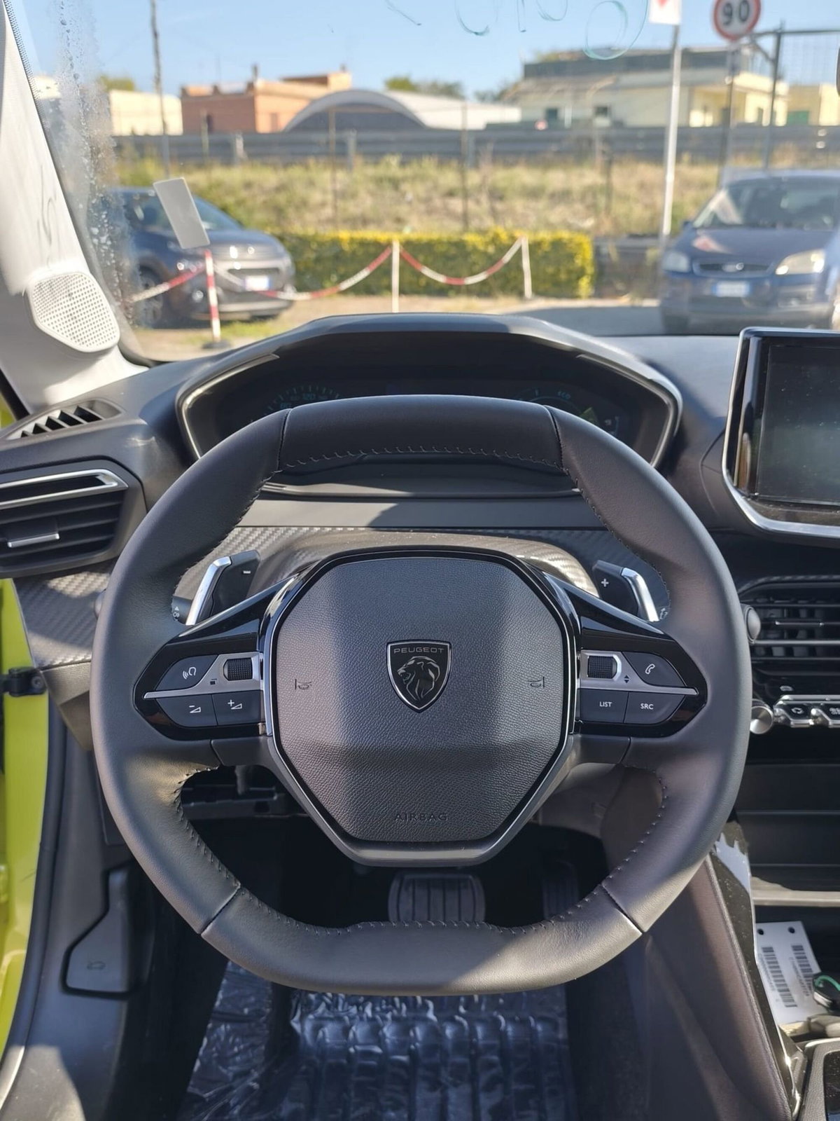 Peugeot 208 1.2 hybrid Style 110cv e-dcs 6 (12)