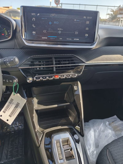 Peugeot 208 1.2 hybrid Style 110cv e-dcs 6 (16)