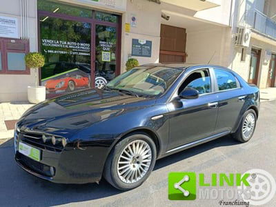 Alfa Romeo 159 1.9 JTDm 16V Exclusive usata