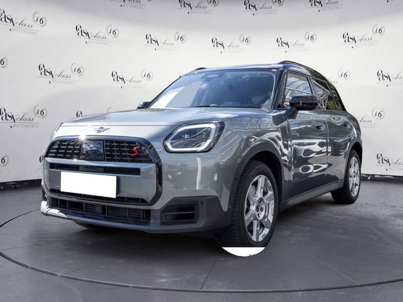 MINI Mini Countryman E Blackyard