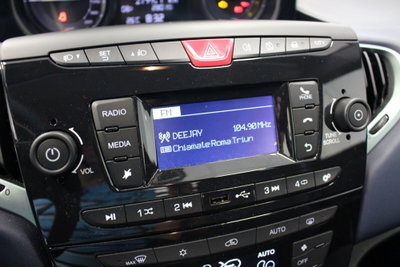 Lancia Ypsilon 1.0 FireFly 5 porte S&S Hybrid Ecochic Gold (11)
